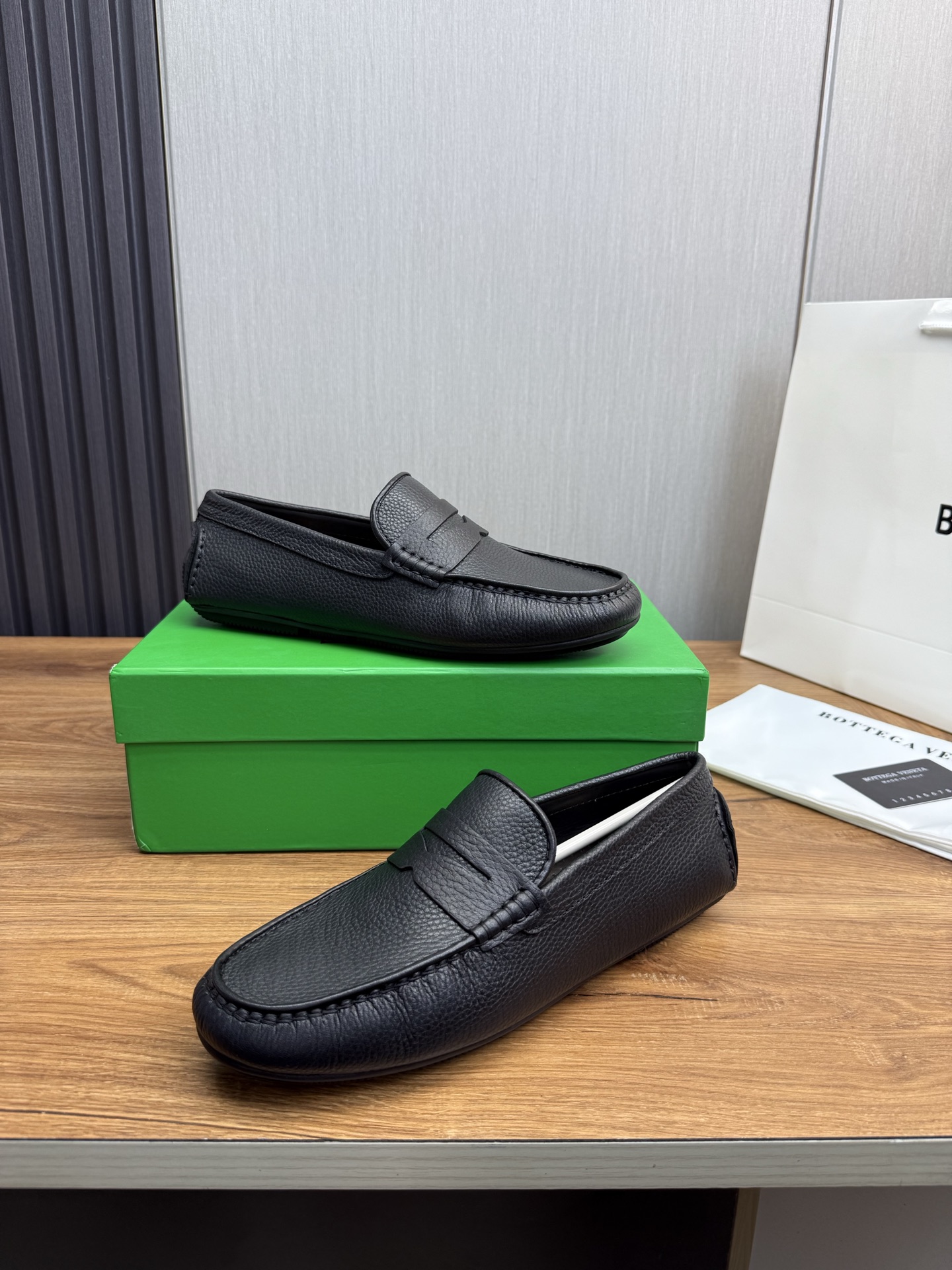 BVSHOES