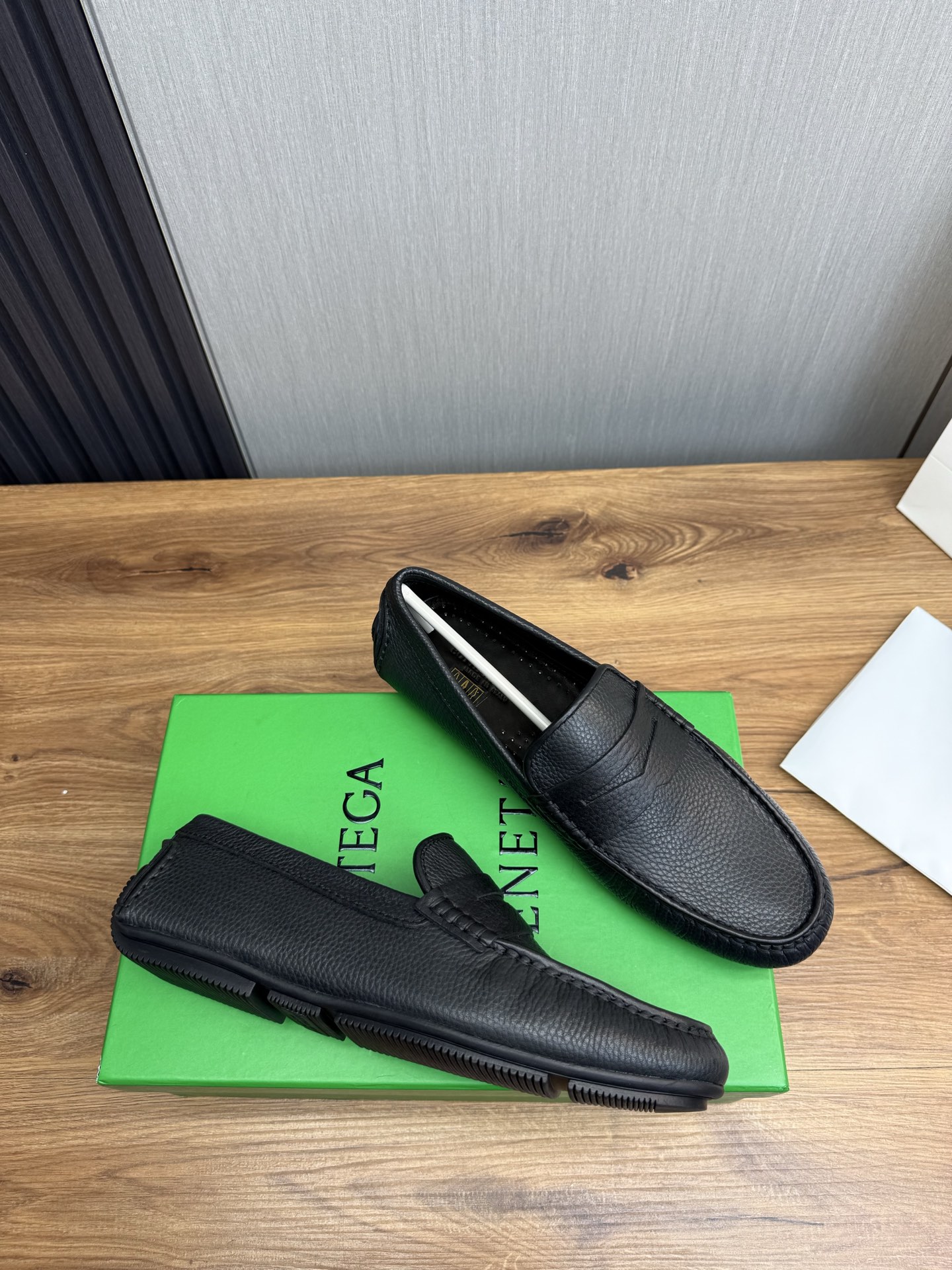 BVSHOES