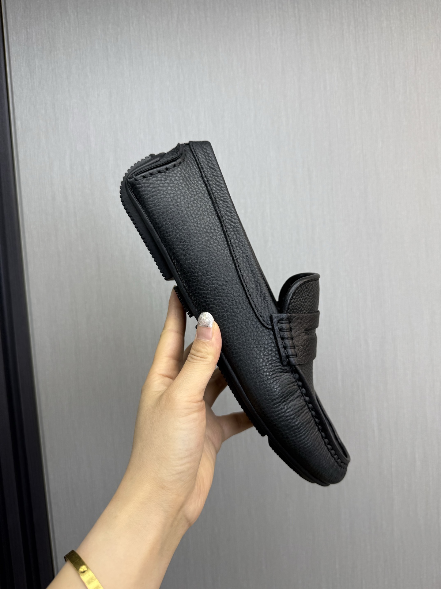 BVSHOES