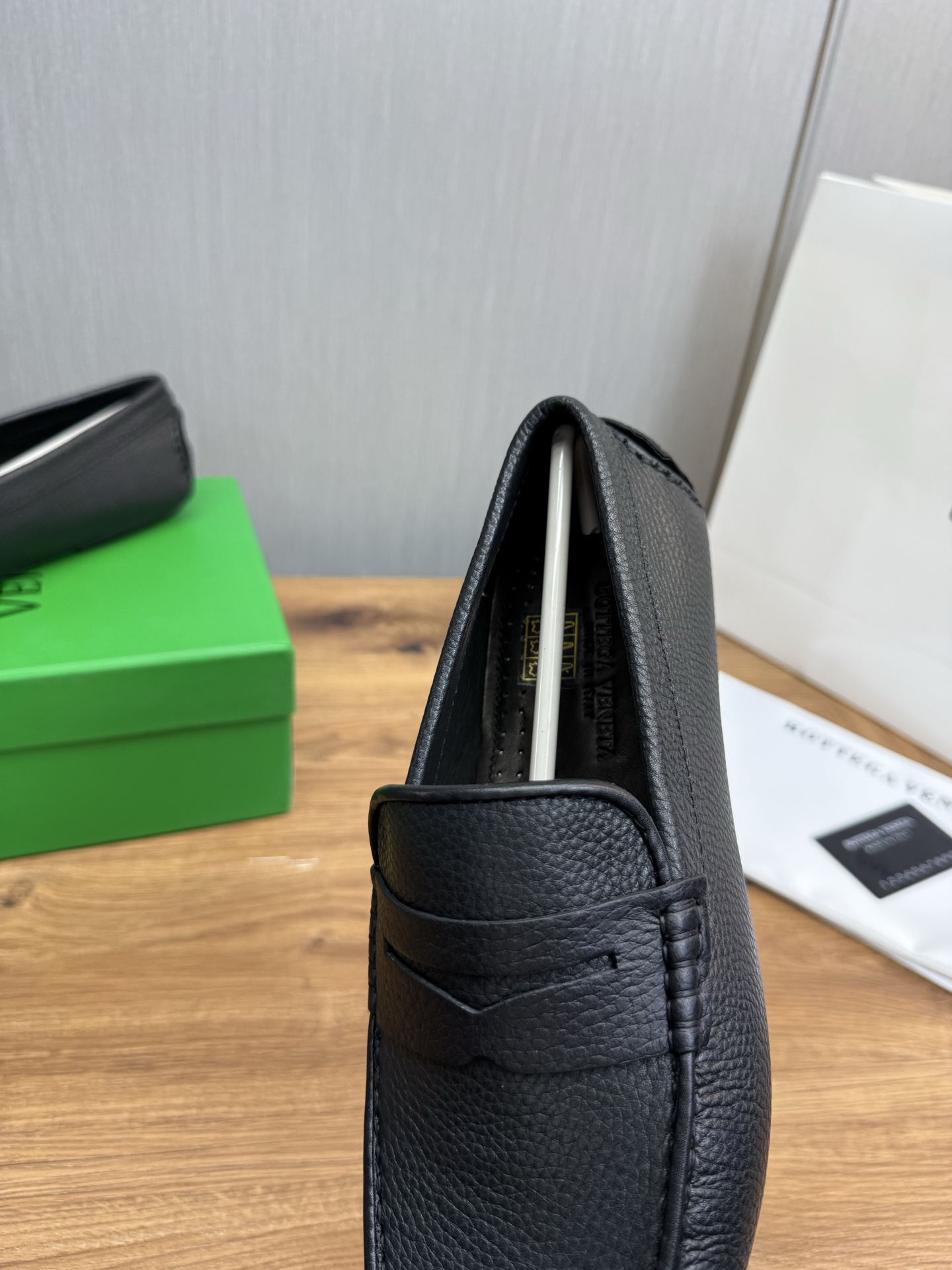 BVSHOES