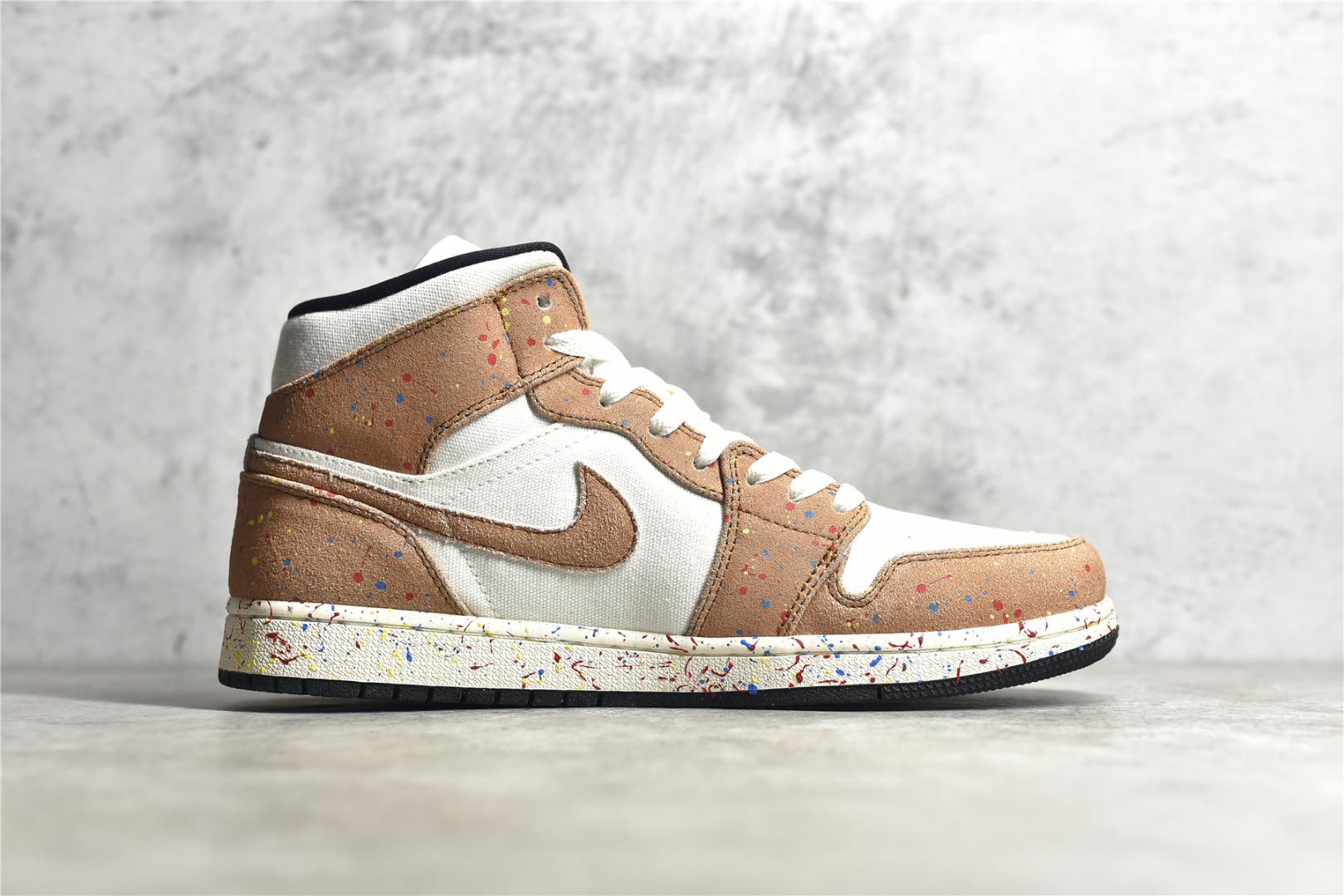 AirJordan1MidSHOES