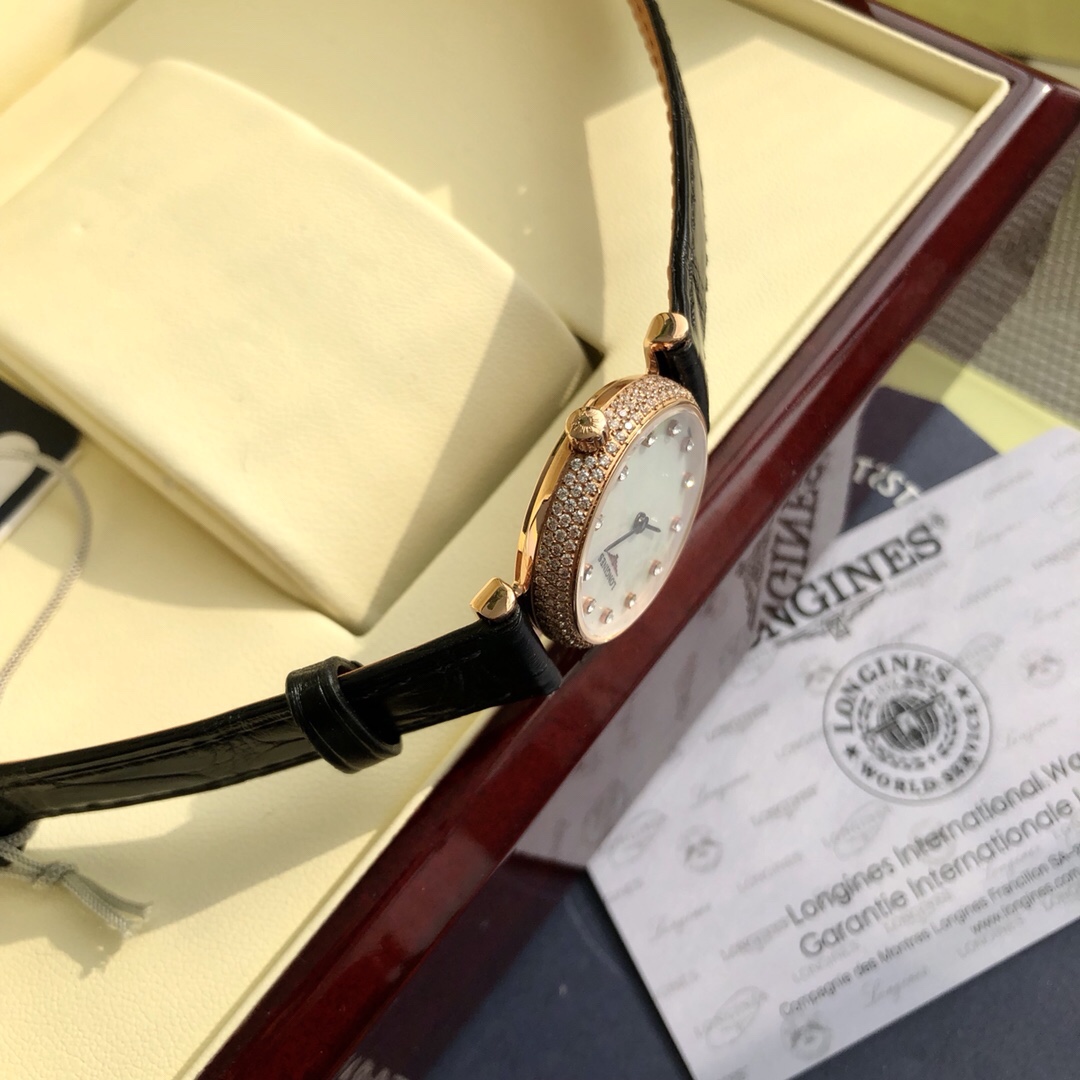 LONGINES