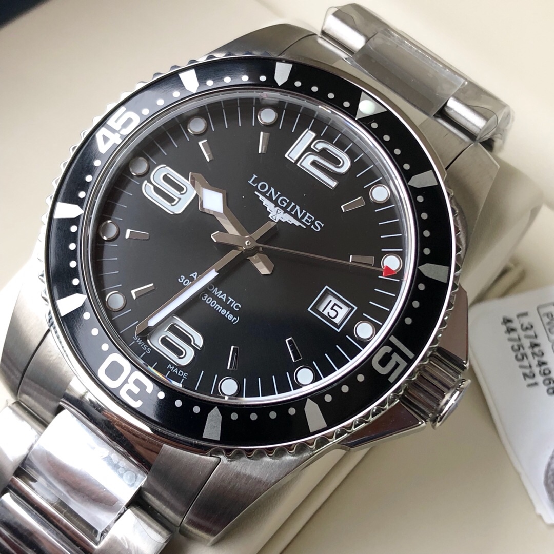 LONGINES