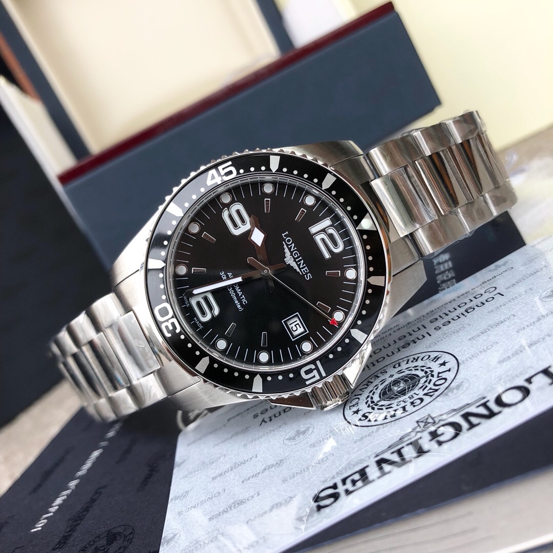 LONGINES
