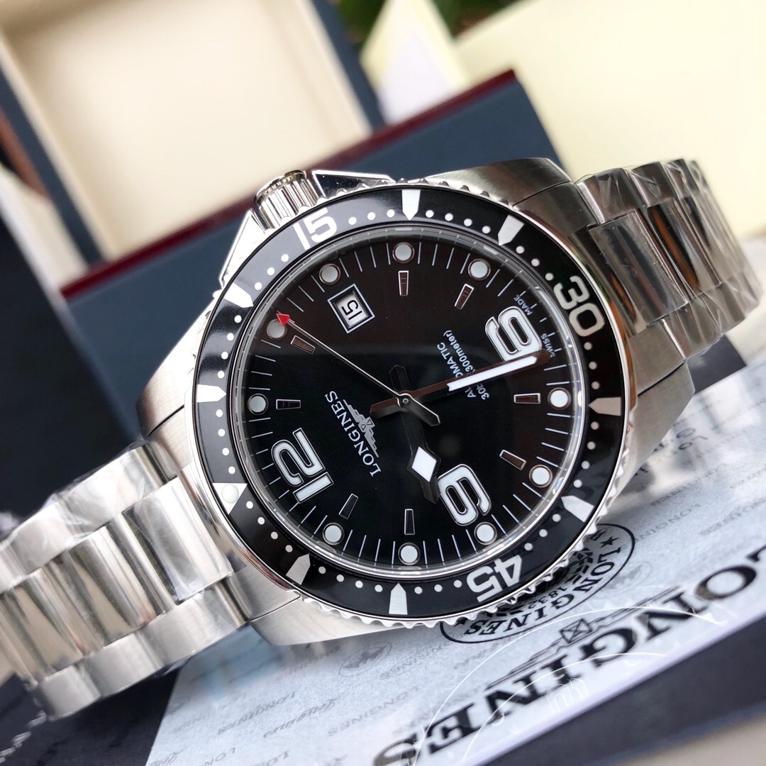 LONGINES